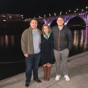 Meet your Posher, Robin